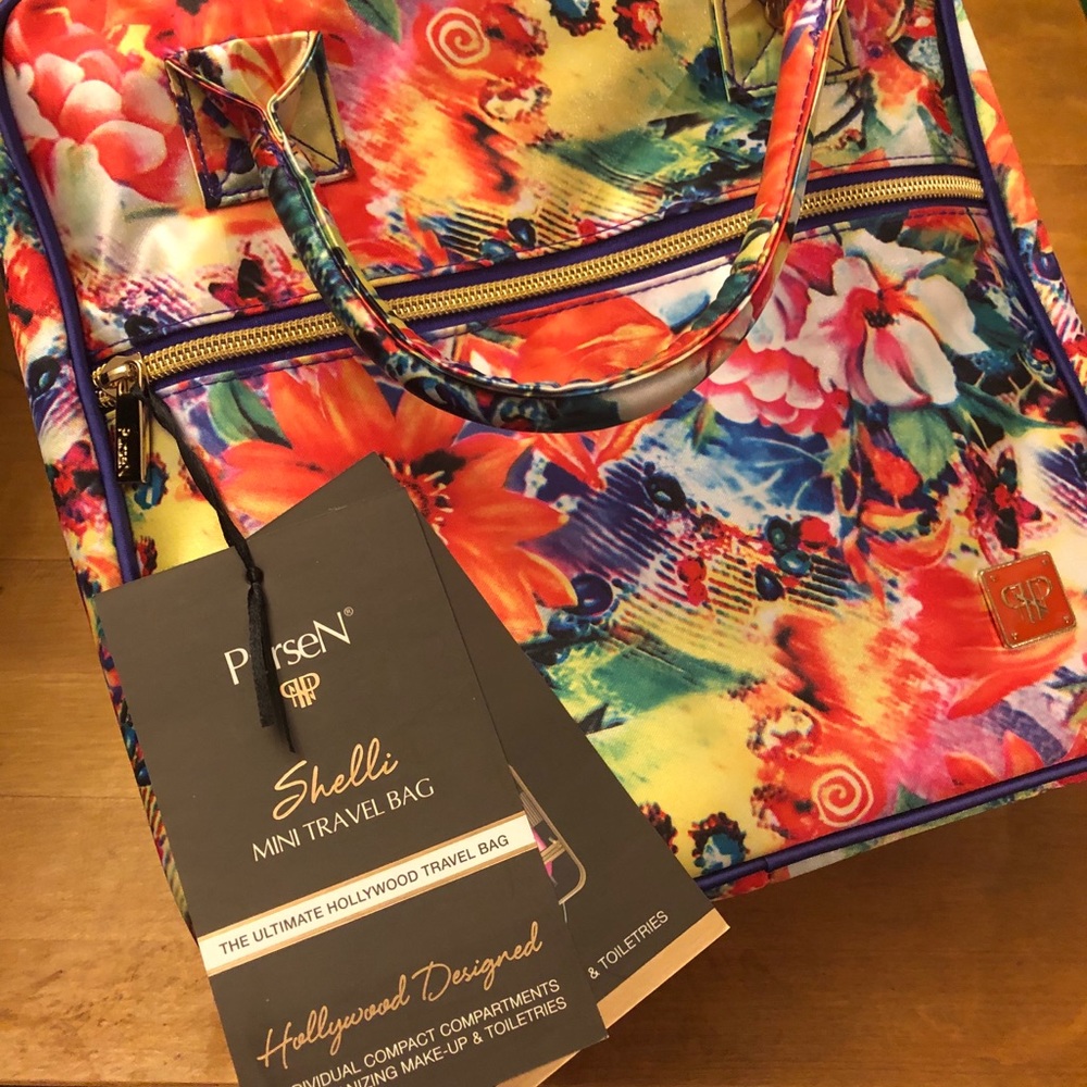 Mini travel bag